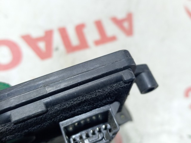 Замок двери MAZDA Demio 