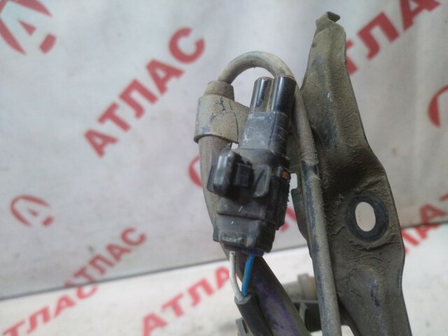 Датчик ABS TOYOTA Camry 