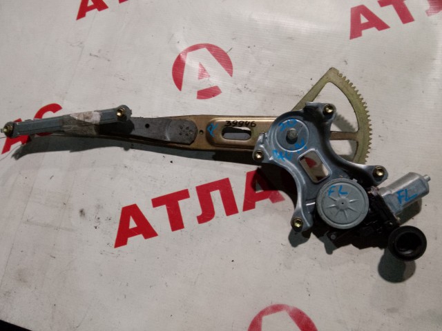 Стеклоподъемник TOYOTA Raum 