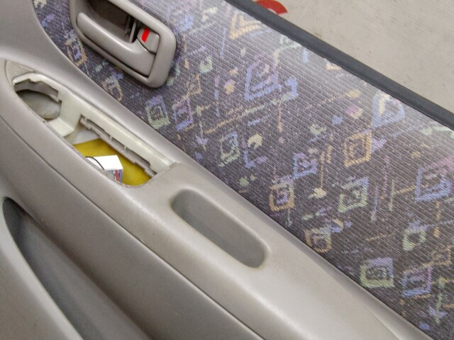 Дверь TOYOTA Corolla Spacio 