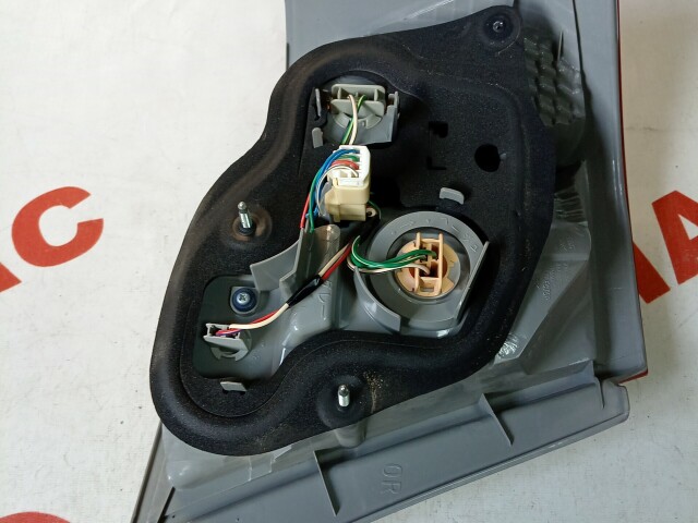 Стоп TOYOTA Corolla Axio 