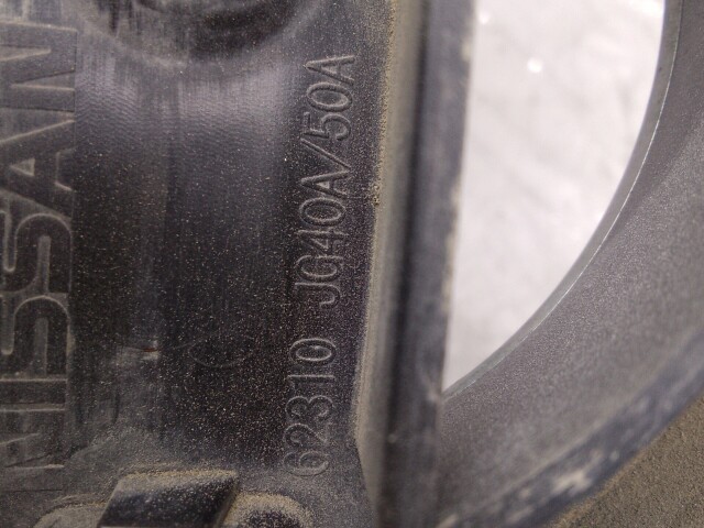 Решетка радиатора NISSAN X-Trail 