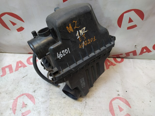 Корпус воздушного фильтра TOYOTA Raum 1NZ-FE