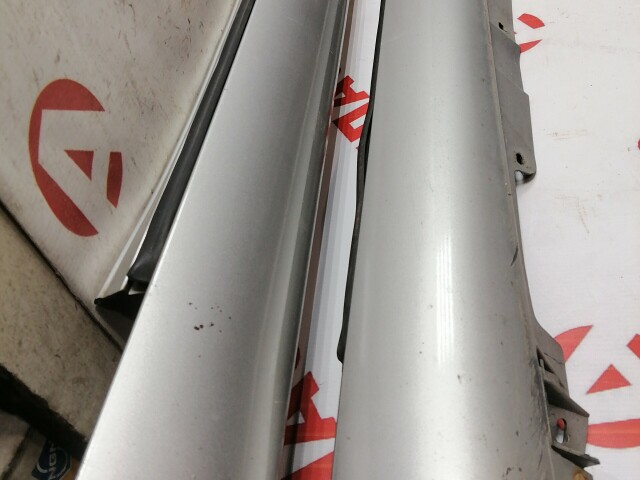 Накладка порога TOYOTA Avensis 