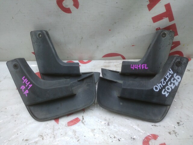 Брызговик TOYOTA Premio 