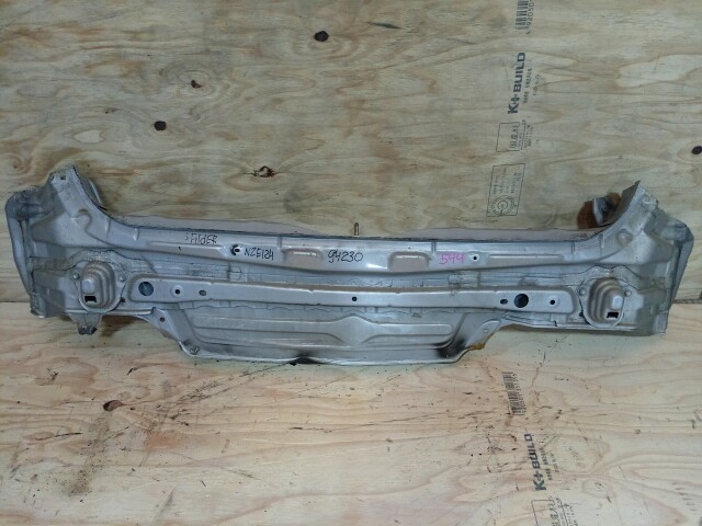 Задняя панель TOYOTA Corolla Fielder 