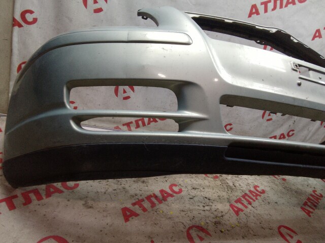 Бампер передний TOYOTA Avensis 