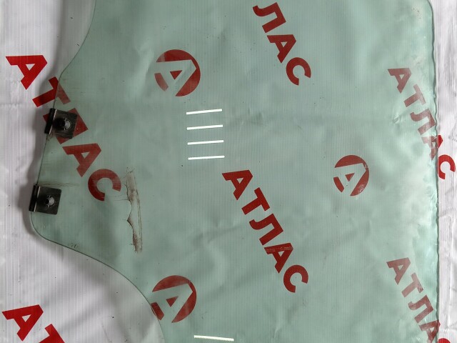 Стекло RENAULT Duster 