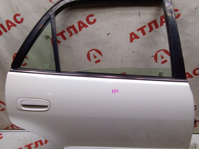 Дверь TOYOTA Corolla 