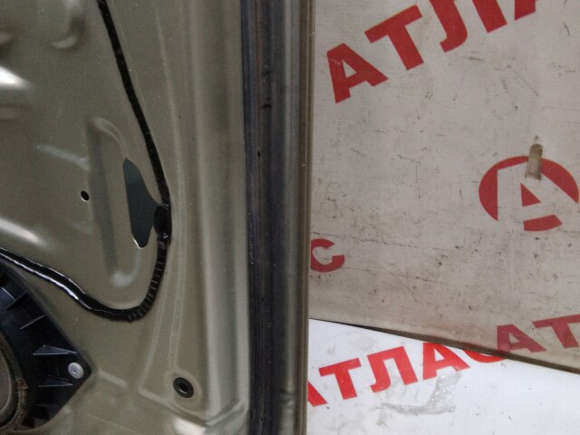 Дверь TOYOTA Vitz 