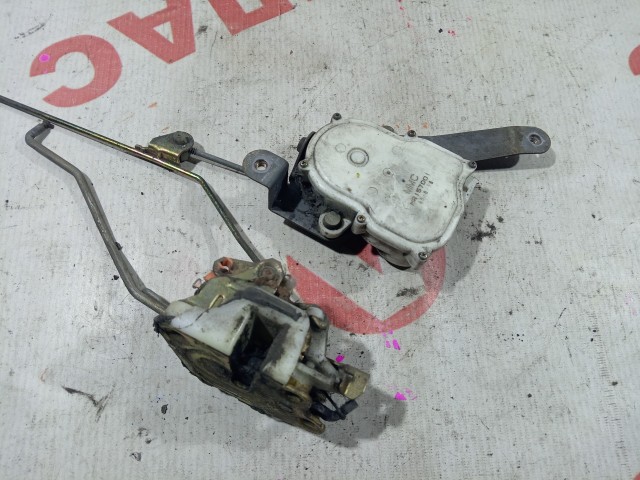 Замок двери MITSUBISHI Pajero Mini 