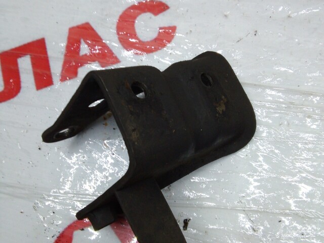 Кронштейн подушки ДВС TOYOTA Sprinter 5A-FE