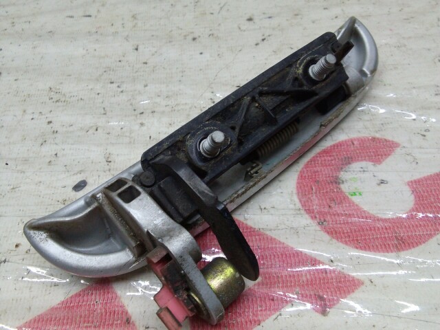 Ручка двери TOYOTA FunCargo 