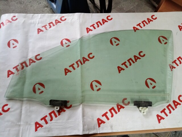 Стекло TOYOTA Corolla Runx 