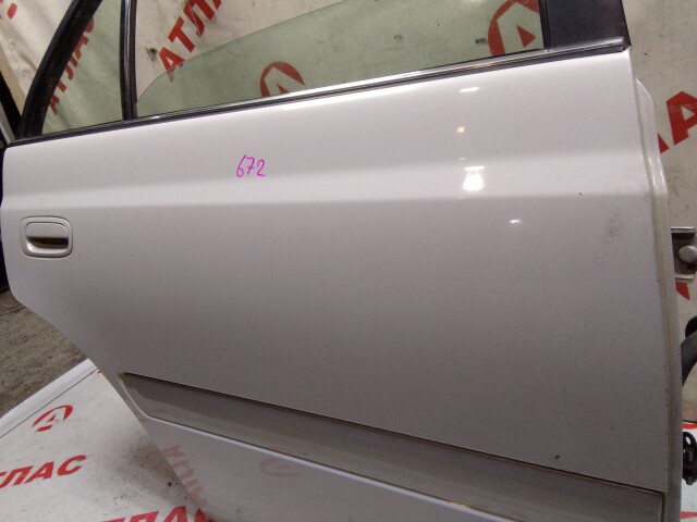 Дверь TOYOTA Corona Premio 