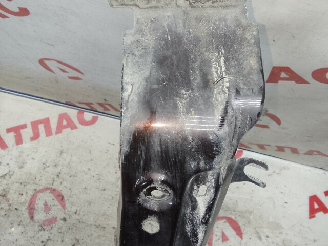 Крыло RENAULT Duster 