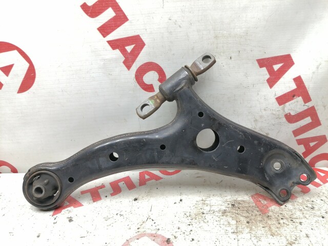 Рычаг TOYOTA Camry 