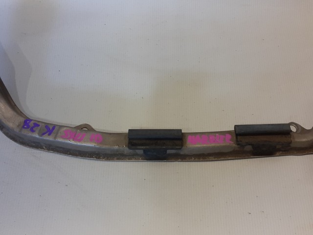 Планка под фару TOYOTA Harrier 