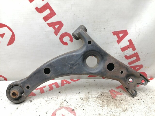 Рычаг TOYOTA Caldina 