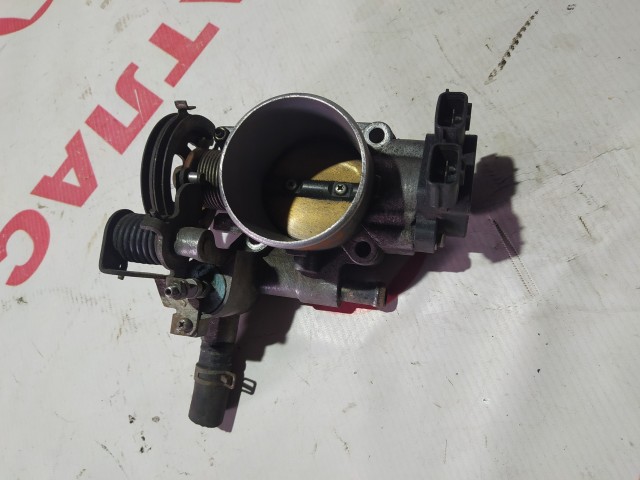 Дроссельная заслонка NISSAN Primera SR20-DE