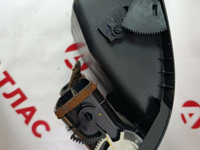 Бардачок TOYOTA Avensis 