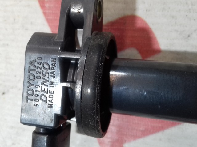 Катушка зажигания TOYOTA Ractis 2SZ-FE