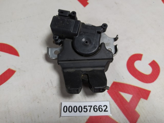 Замок багажника MITSUBISHI Lancer 