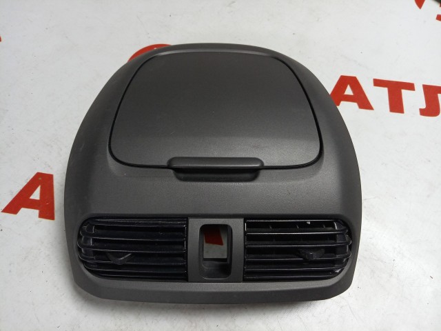 Бардачок NISSAN Sunny 