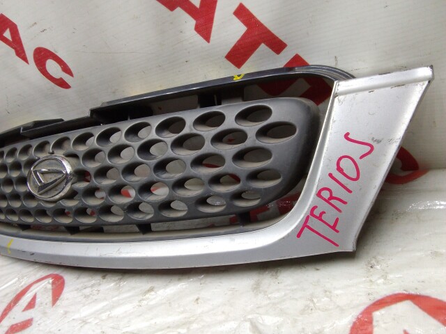 Решетка радиатора DAIHATSU Terios Kid 