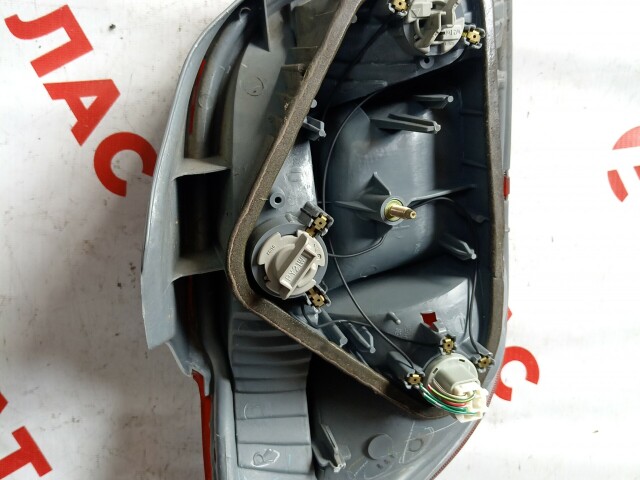 Стоп TOYOTA Vitz 