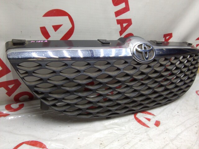 Решетка радиатора TOYOTA Duet 