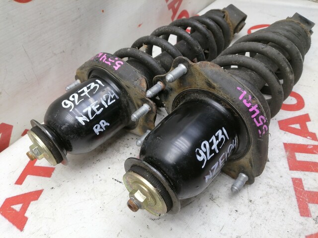 Стойка TOYOTA Corolla Runx 