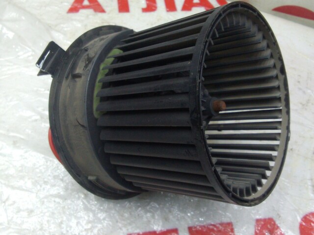 Моторчик печки RENAULT Duster 