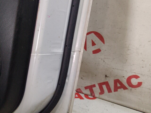 Дверь HONDA Fit 