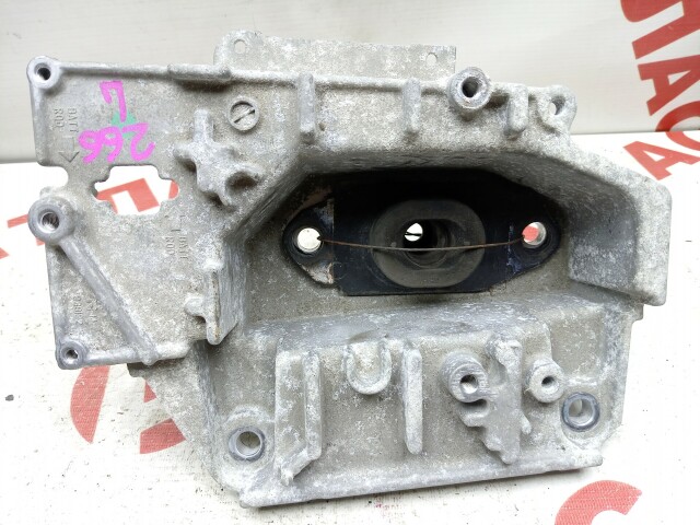 Подушка ДВС NISSAN Juke HR15DE