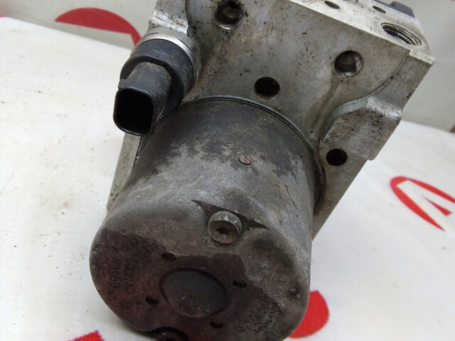 Блок ABS TOYOTA Avensis 1ZZ-FE