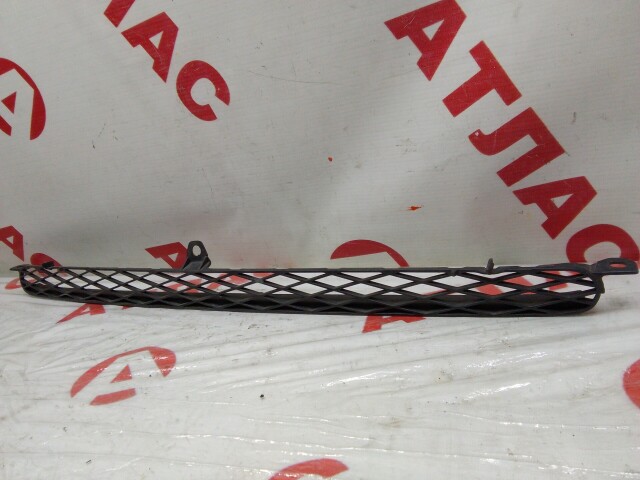 Решетка радиатора TOYOTA FunCargo 