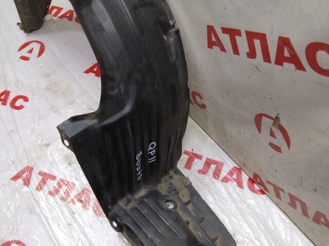 Подкрылок NISSAN Primera 