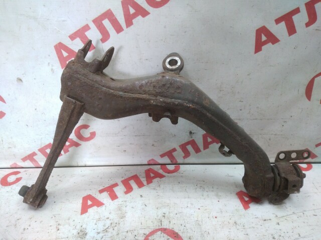 Рычаг TOYOTA Avensis 