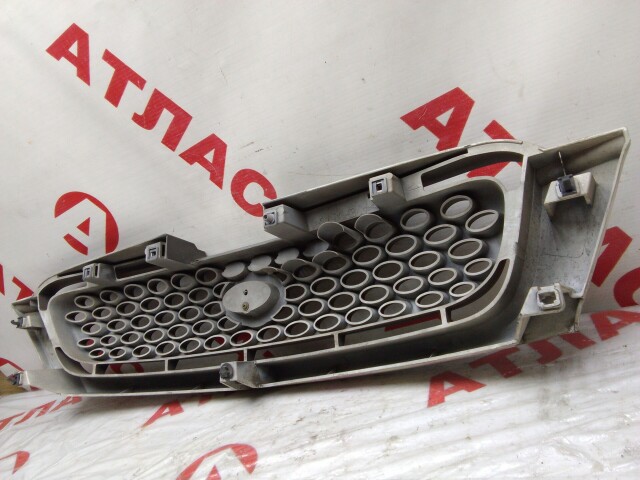 Решетка радиатора DAIHATSU Terios 