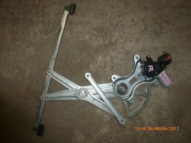 Стеклоподъемник TOYOTA Windom 