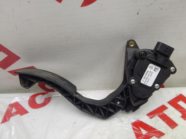 Педаль газа RENAULT Duster 