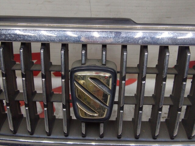 Решетка радиатора TOYOTA Sprinter 