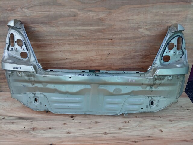 Задняя панель TOYOTA Platz 