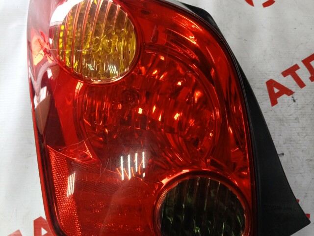 Стоп TOYOTA Ist 