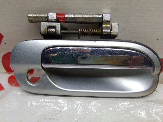 Ручка двери NISSAN Sunny 