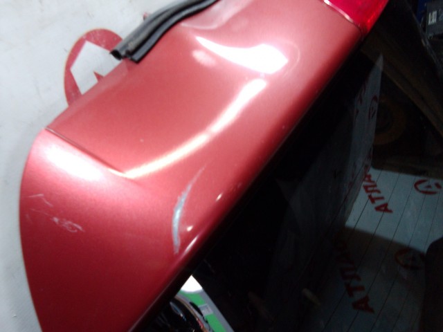 Дверь багажника NISSAN Juke 