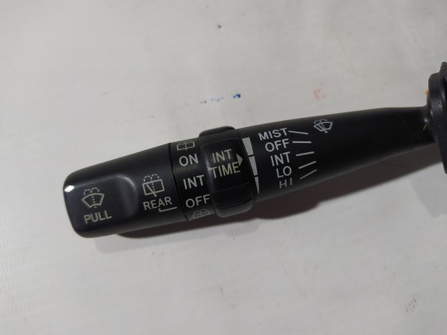 Гитара руля TOYOTA Noah 