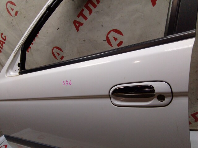 Дверь NISSAN Sunny 