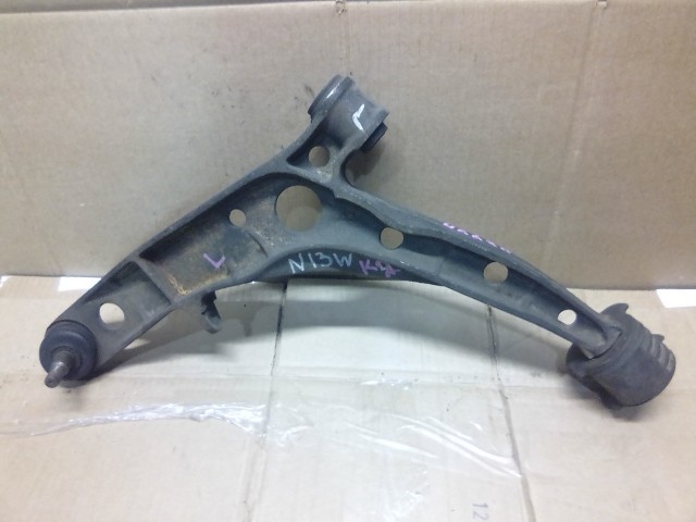 Рычаг MITSUBISHI RVR 